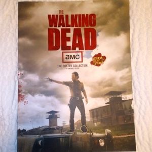 Walking Dead Poster Collection Excellent Condition